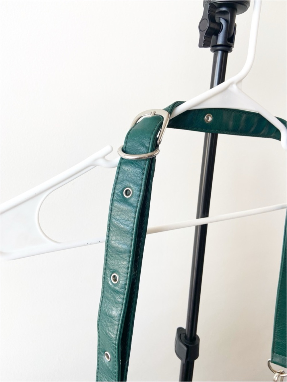 Matt & Nat Green Shoulder Bag - Picture 3 of 7